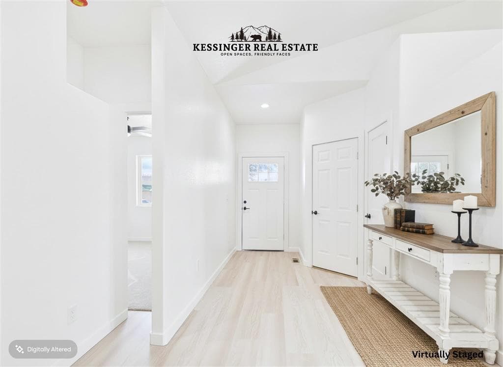 272 Park Ave — photo 3 of 25