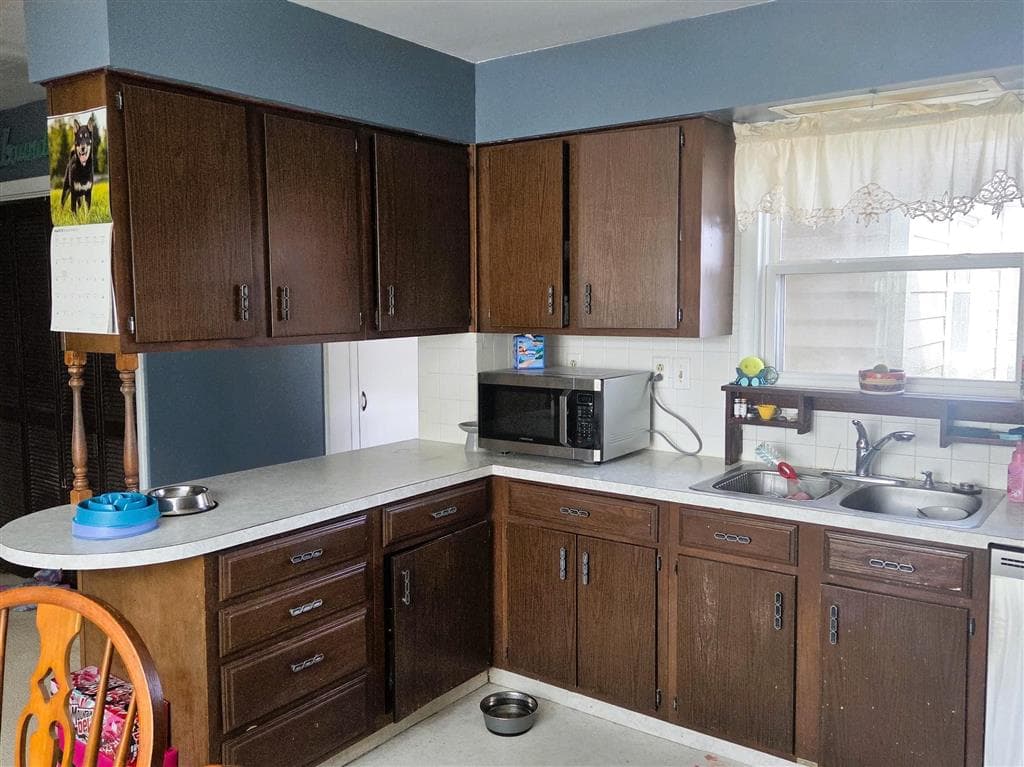 1021 Culbertson Ave — photo 14 of 25