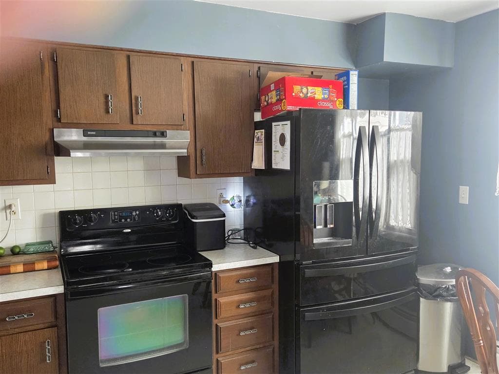 1021 Culbertson Ave — photo 16 of 25