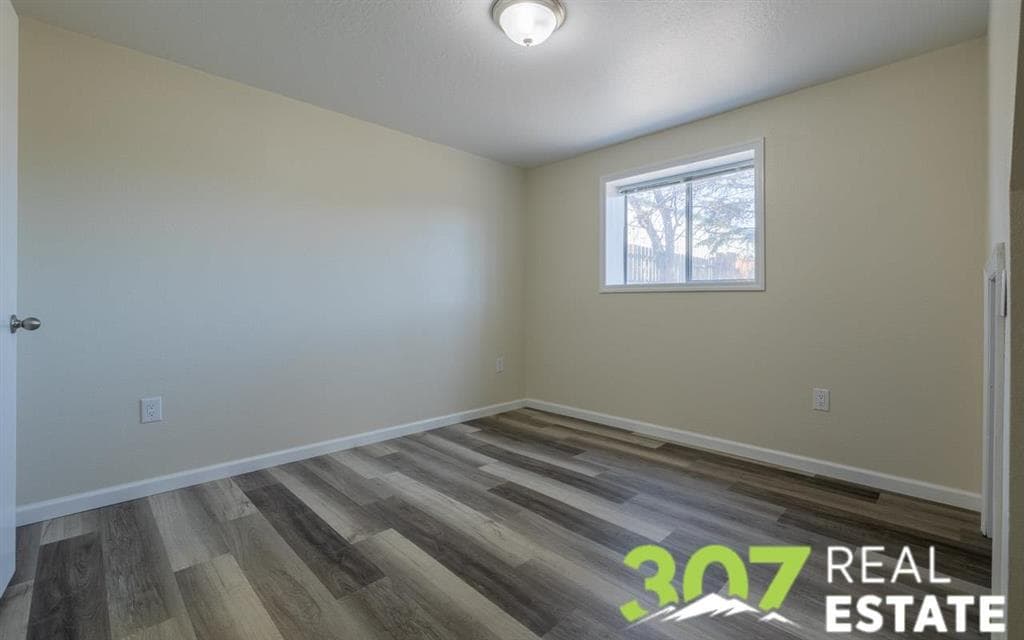 1607 Park Ln — photo 17 of 25