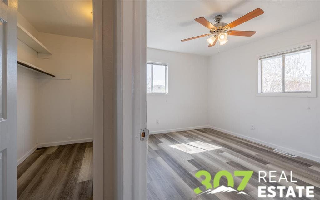 1607 Park Ln — photo 10 of 25