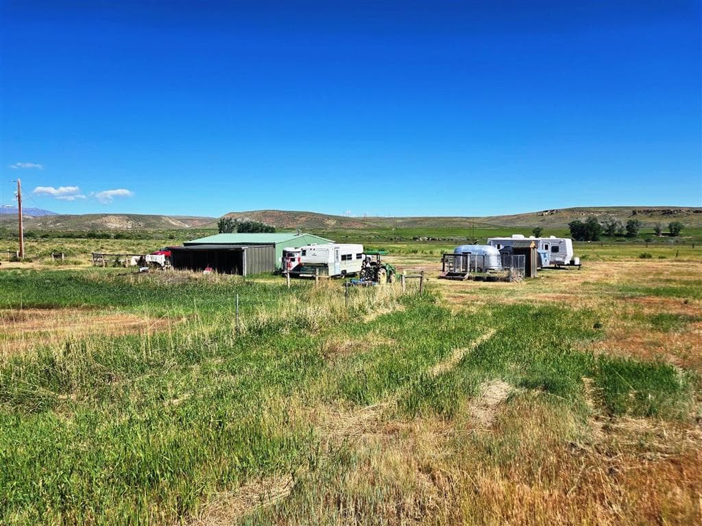 106 Cliff Dr — photo 9 of 14