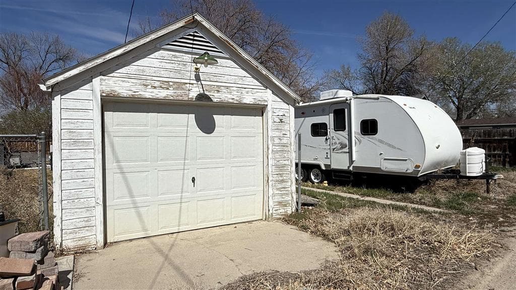 708 Culbertson Ave — photo 22 of 24
