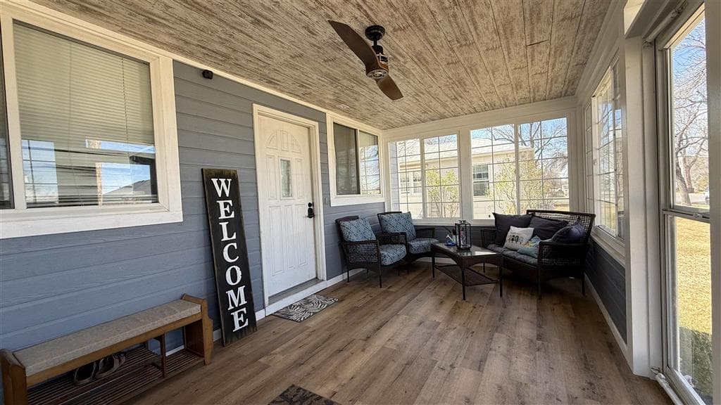 708 Culbertson Ave — photo 5 of 24