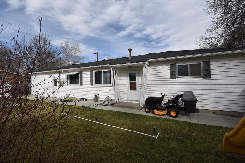 506 Shoshone St — photo 5 of 25