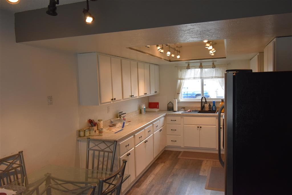 506 Shoshone St — photo 10 of 25