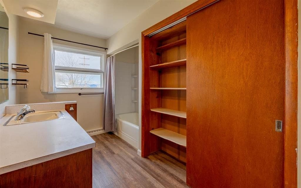 700 Big Horn Ave — photo 15 of 25