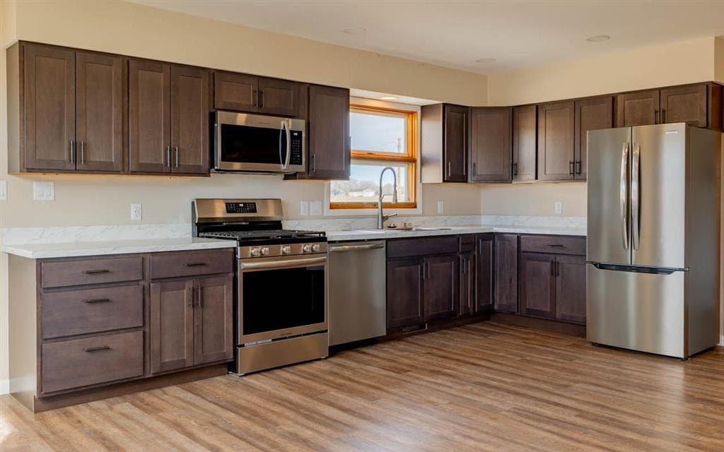 700 Big Horn Ave — photo 6 of 25