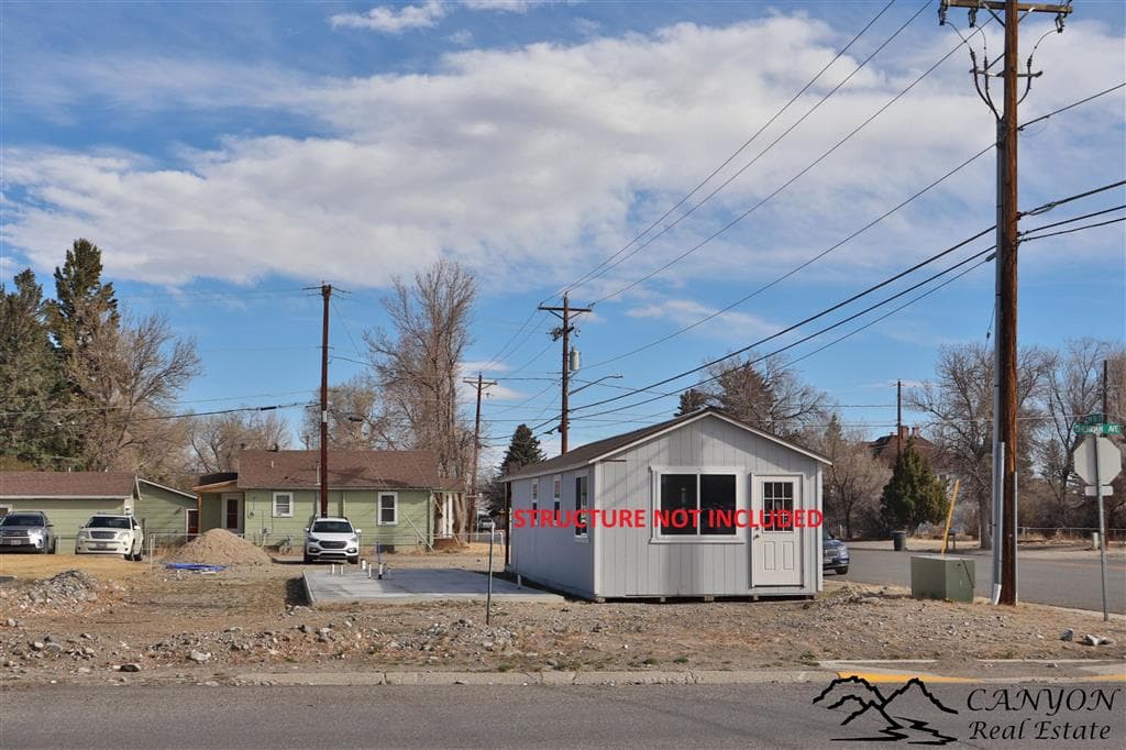 1831 Sheridan Ave — photo 5 of 12