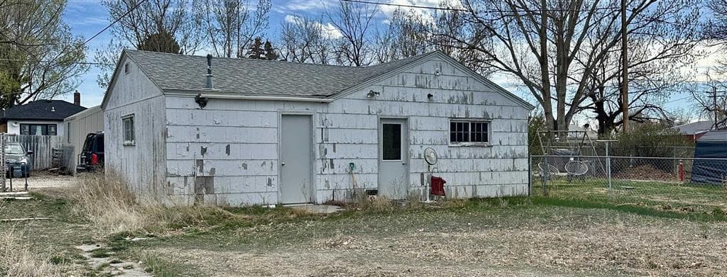 1412 Culbertson Ave — photo 7 of 8