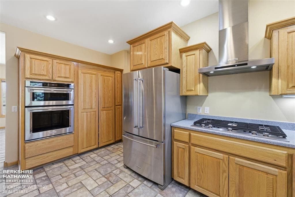 33 Road 3DX — photo 17 of 25