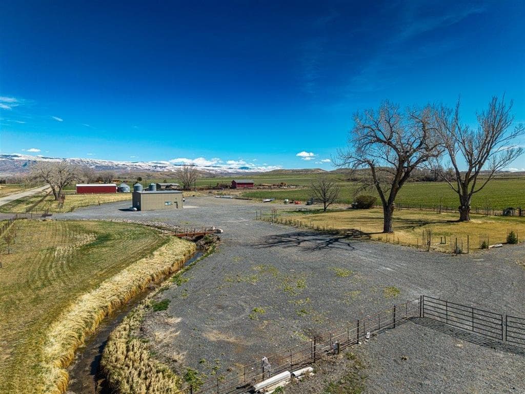 3646 Lane 32 1/2 — photo 13 of 25