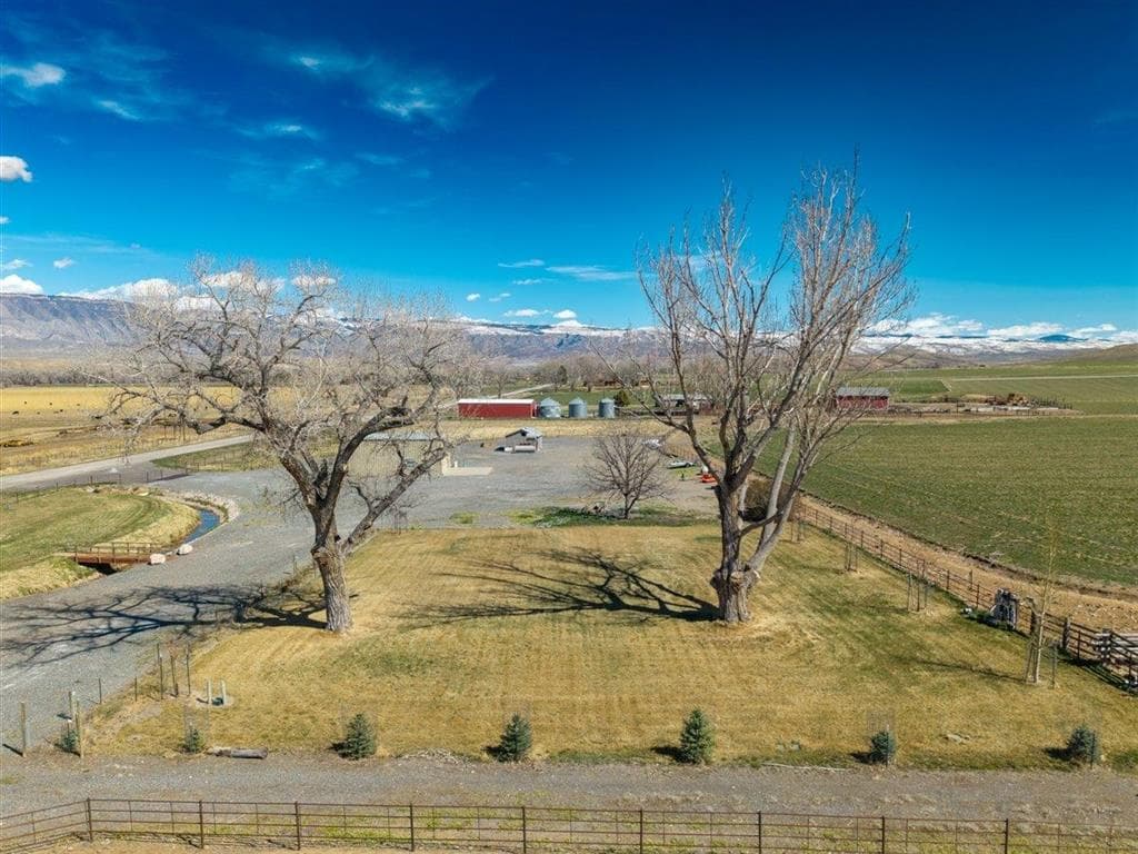 3646 Lane 32 1/2 — photo 15 of 25