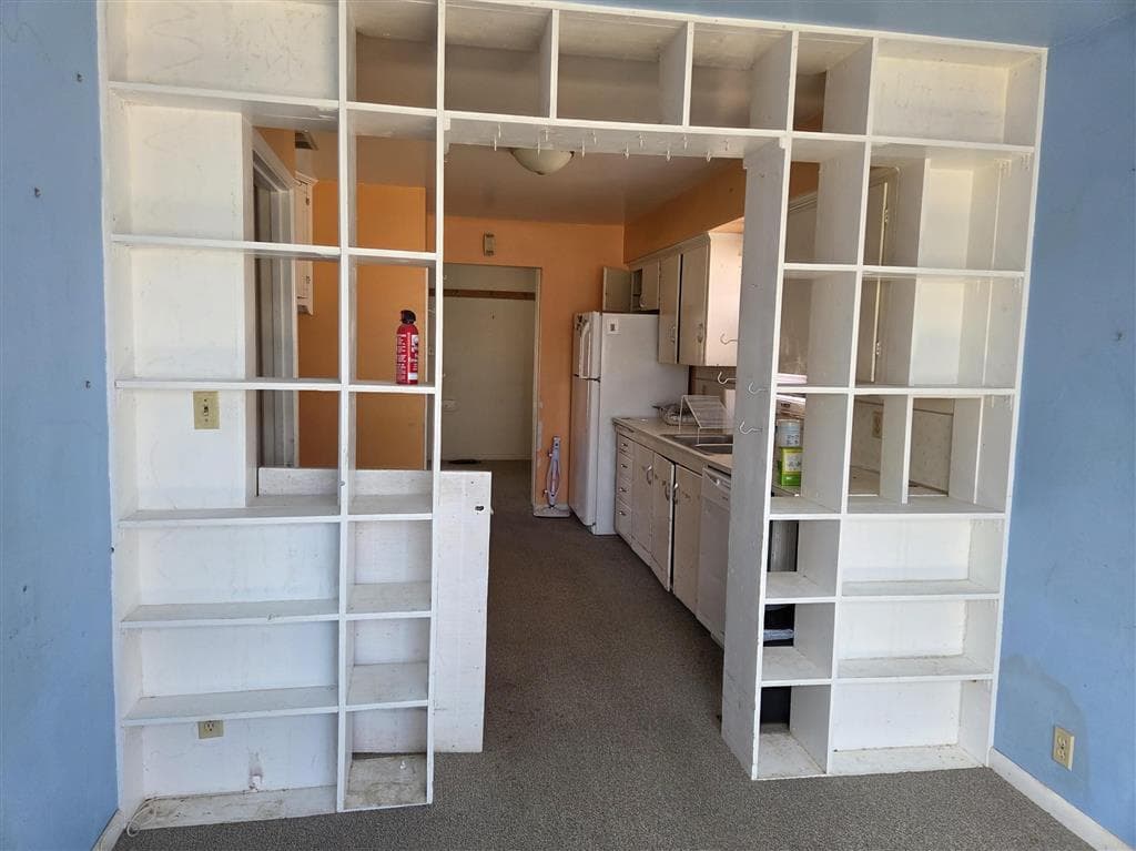 1400 Howell Ave — photo 11 of 25