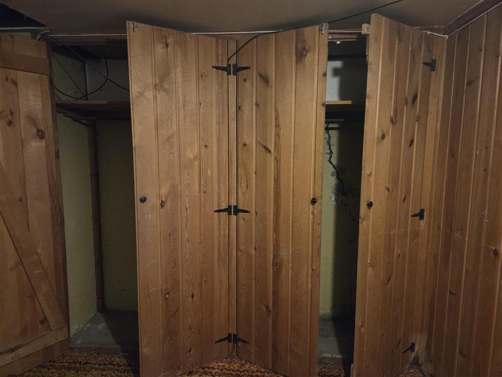 1400 Howell Ave — photo 19 of 25