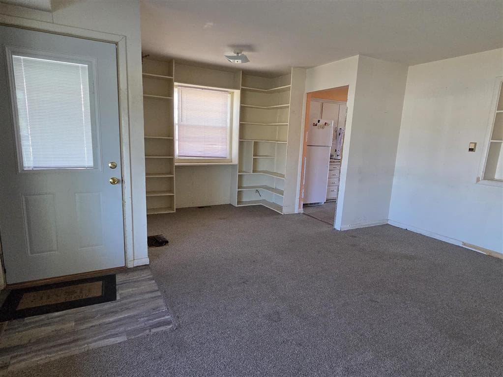 1400 Howell Ave — photo 5 of 25