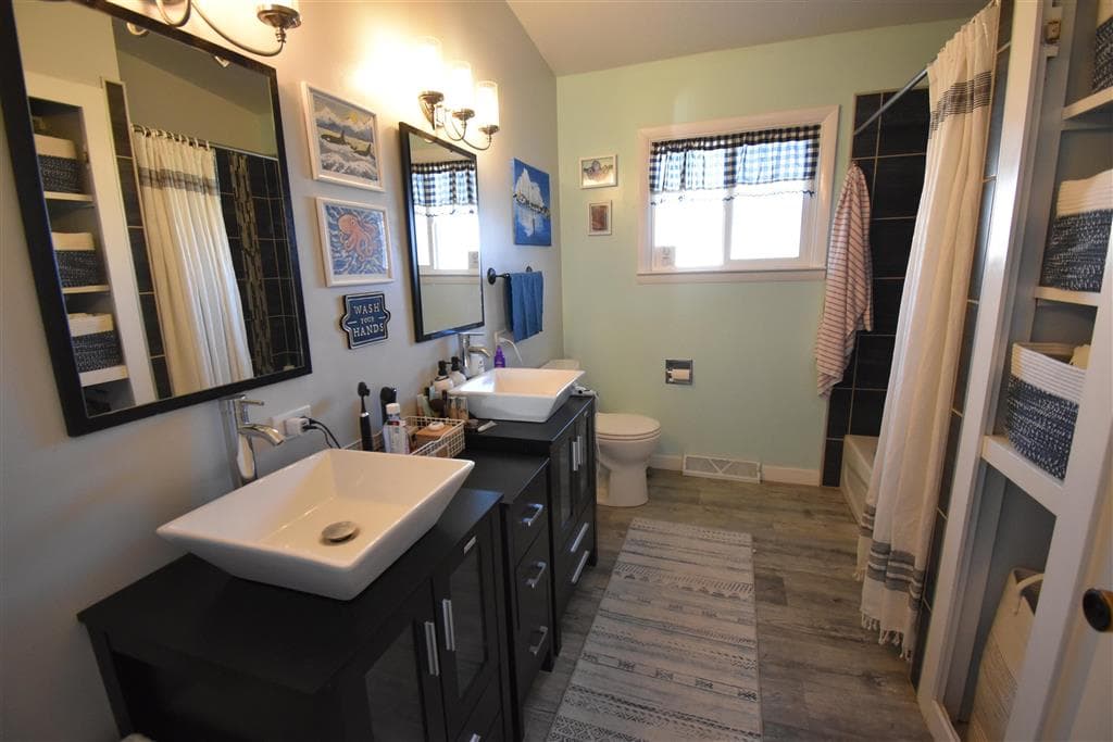 464 Cary St — photo 17 of 25