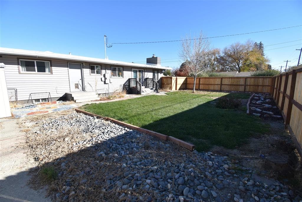 464 Cary St — photo 7 of 25