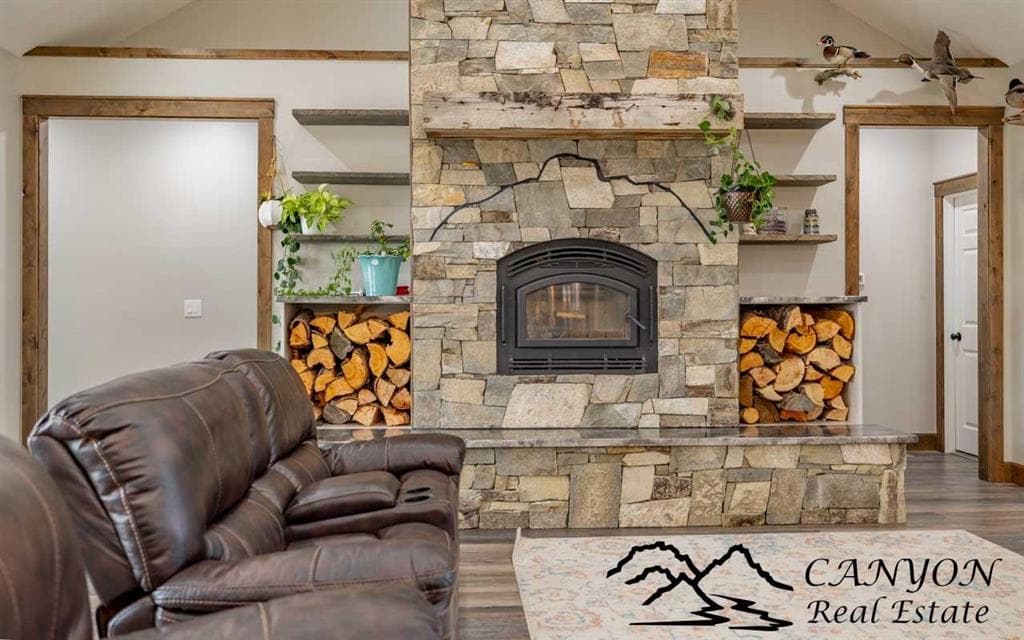 1070 Road 16 — photo 6 of 25