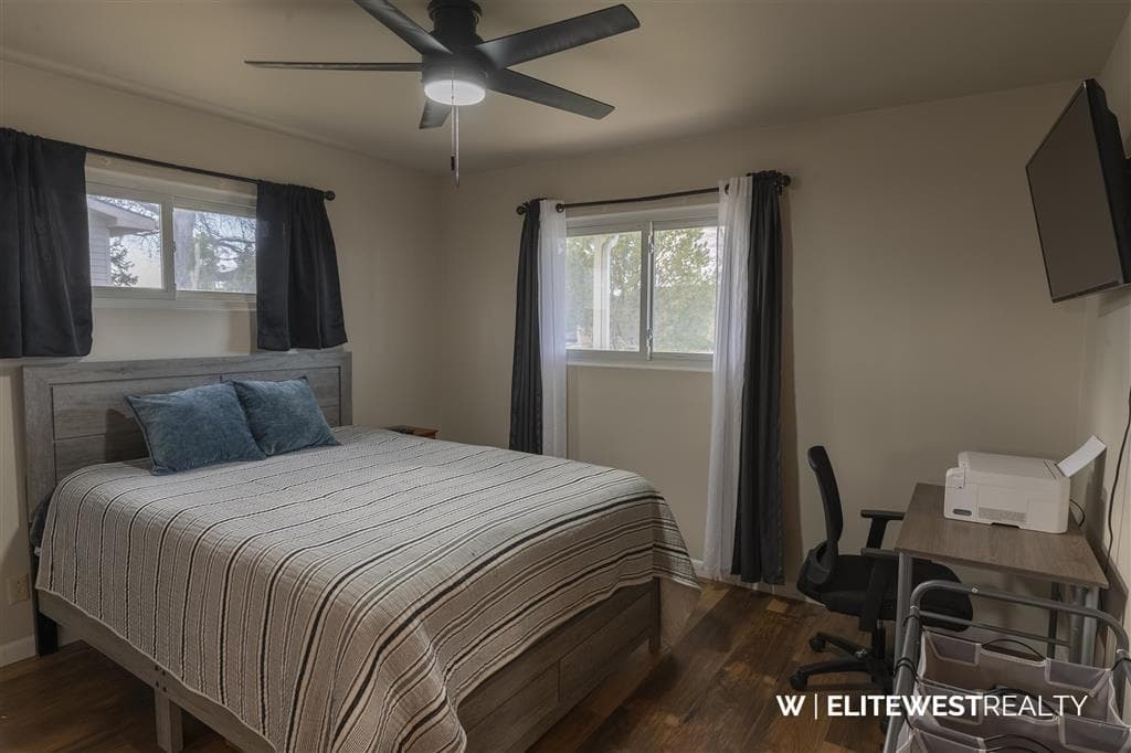 128 E 10th St — photo 17 of 25