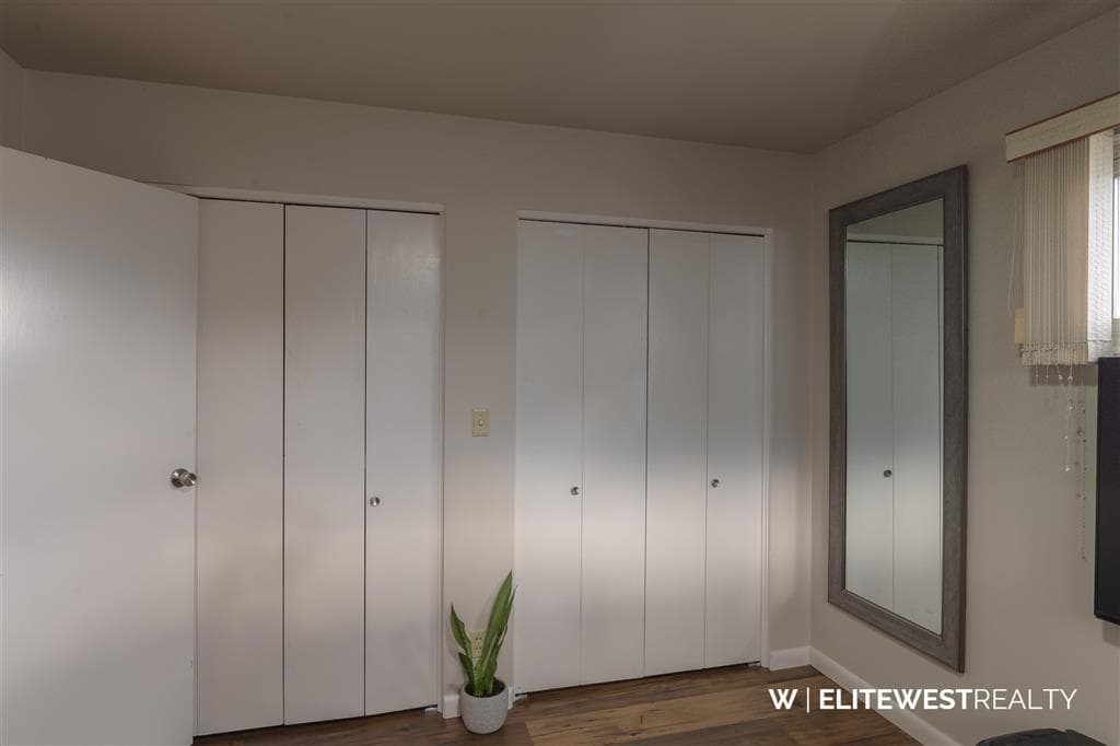 128 E 10th St — photo 21 of 25