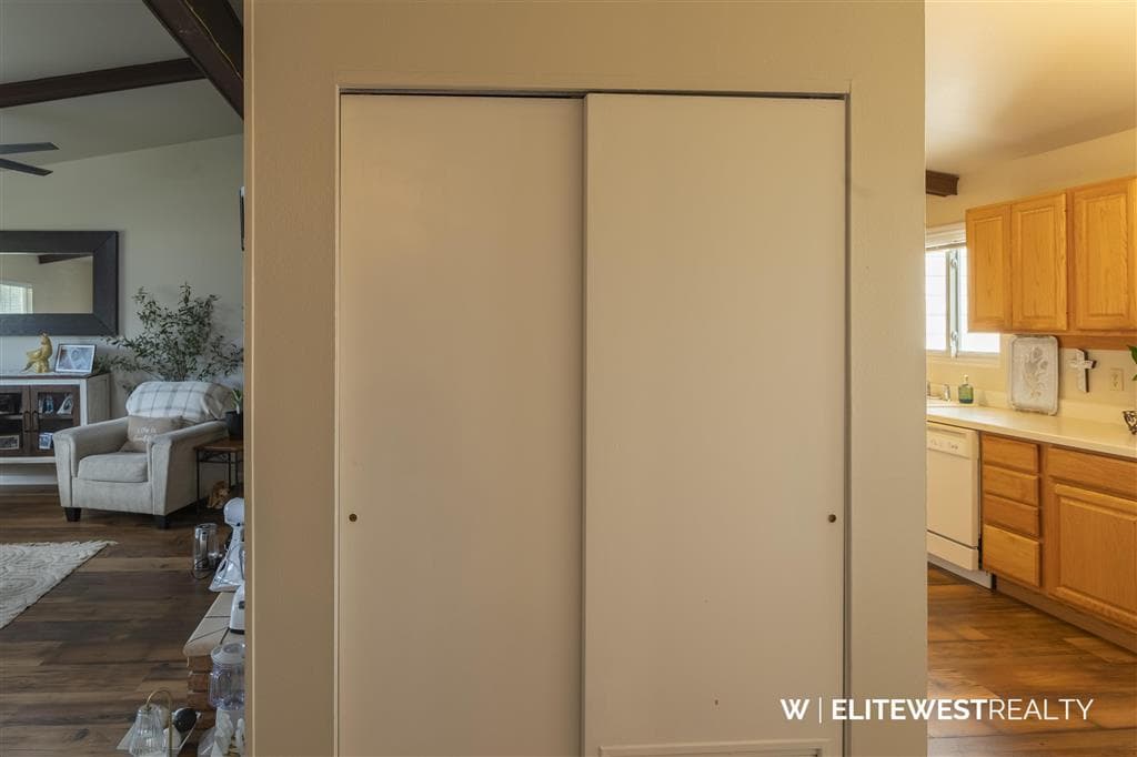 128 E 10th St — photo 6 of 25