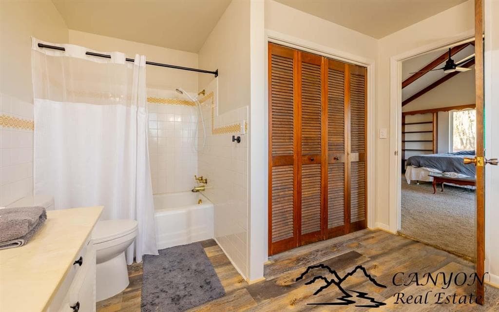 826 Cody Ave — photo 22 of 25