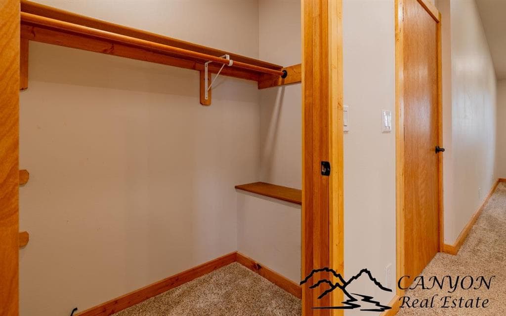 2249 Franklin St — photo 17 of 25