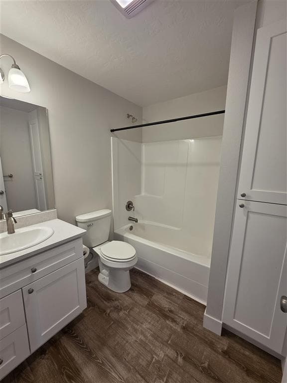 2867 Legacy Lane — photo 11 of 17