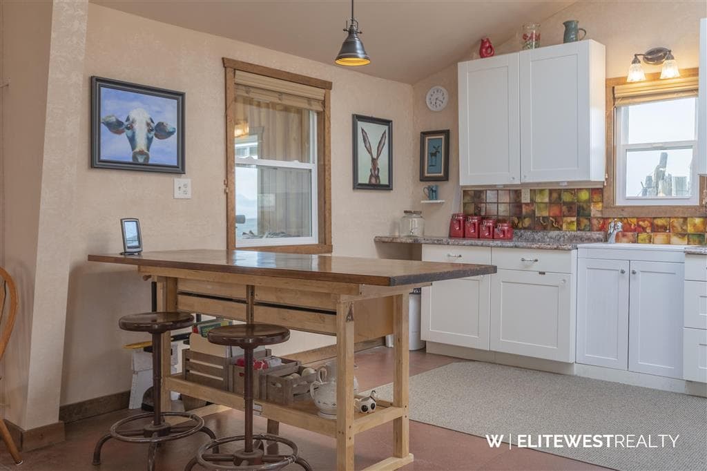 33 Cumberland Rd — photo 13 of 25