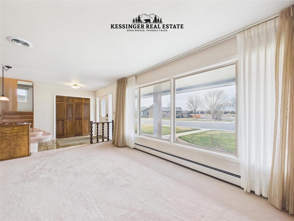 853 N Day St — photo 15 of 25