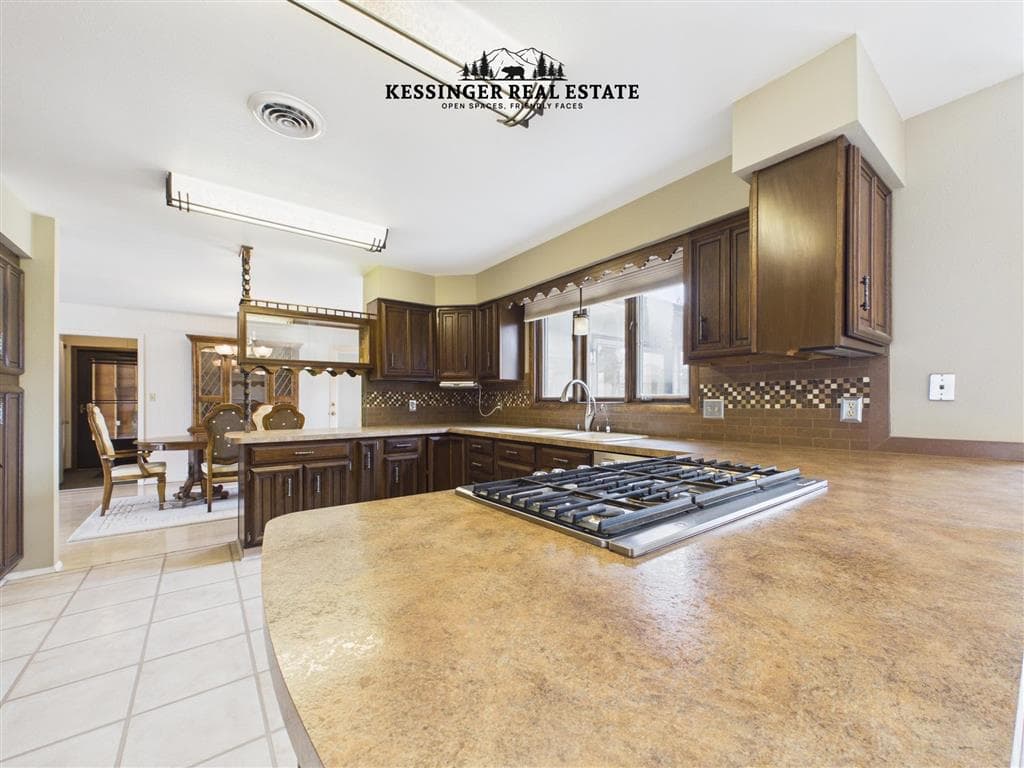 853 N Day St — photo 24 of 25