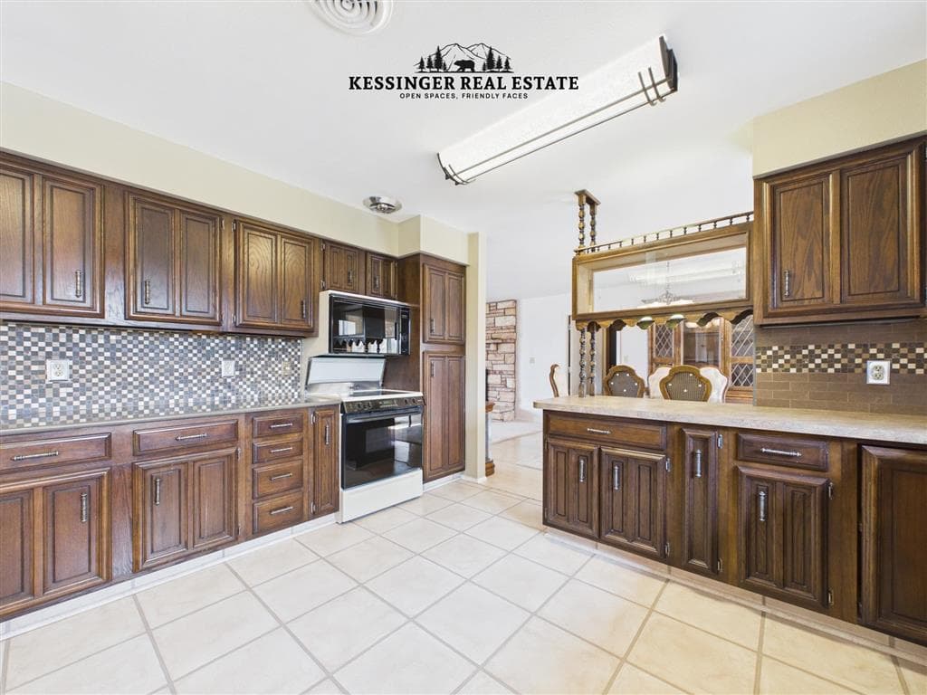 853 N Day St — photo 25 of 25