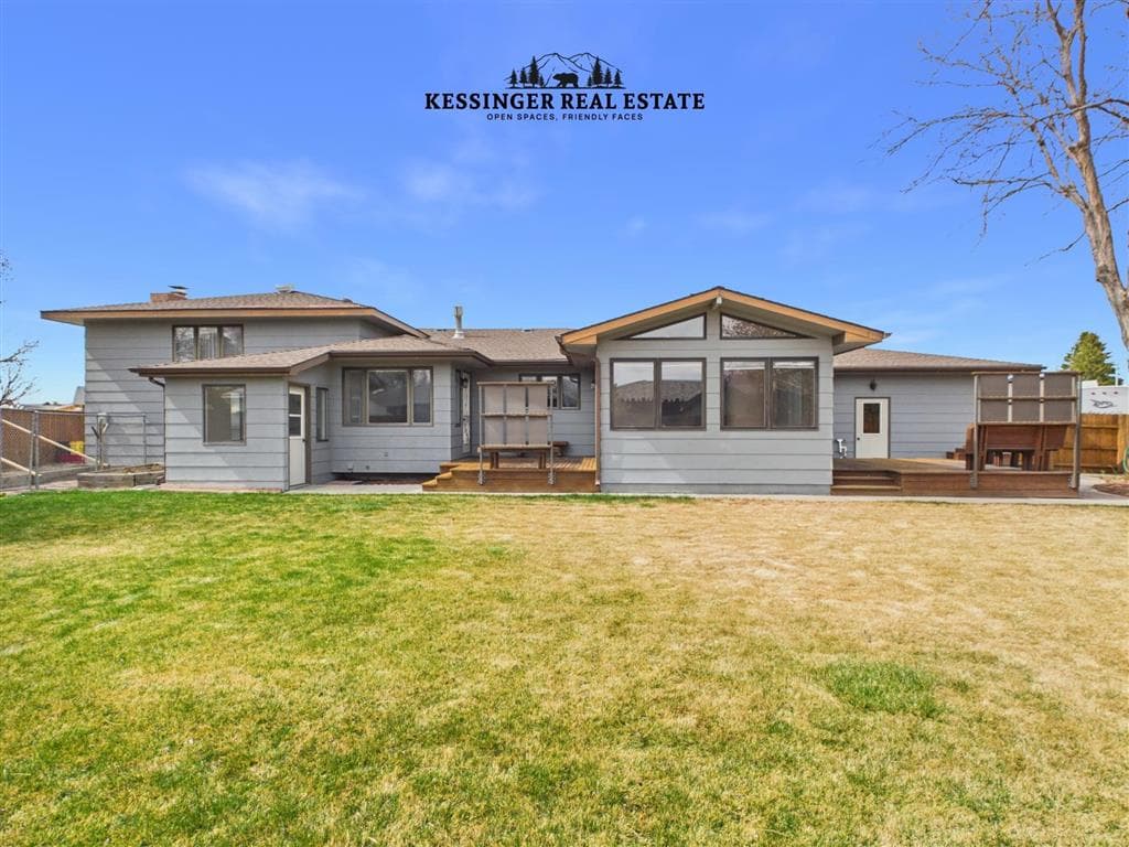 853 N Day St — photo 7 of 25