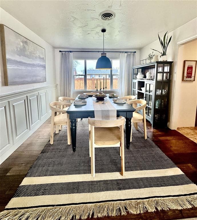 1801 Coburn Ave — photo 12 of 25