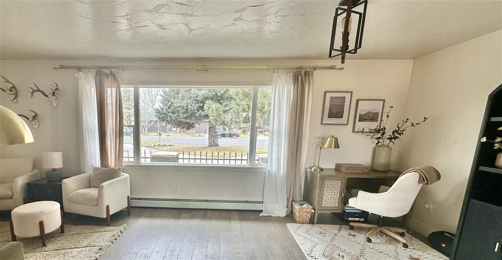 1801 Coburn Ave — photo 7 of 25