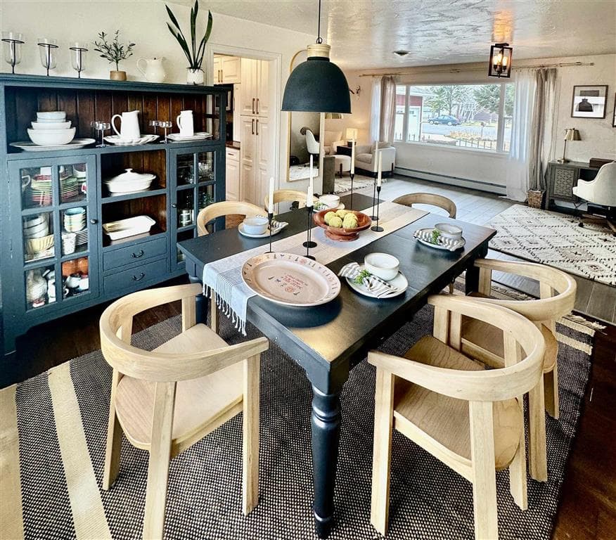 1801 Coburn Ave — photo 8 of 25