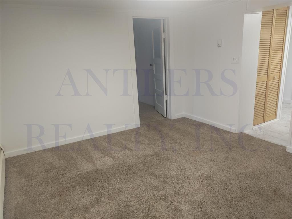 821.5 13th St — photo 5 of 9