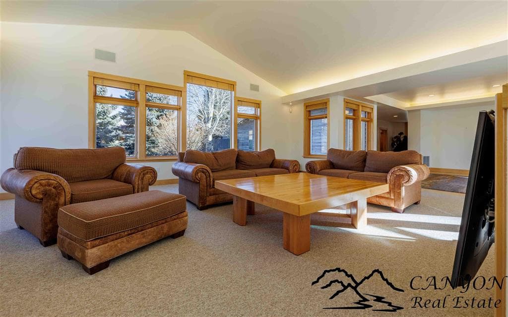 40 Castle Rock Rd — photo 12 of 25