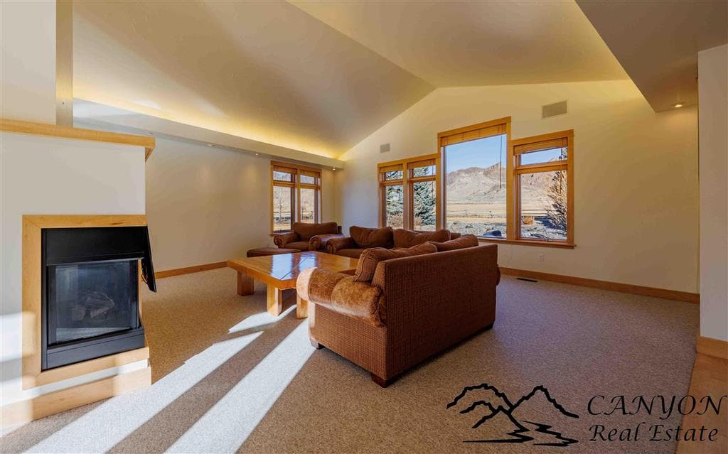 40 Castle Rock Rd — photo 14 of 25