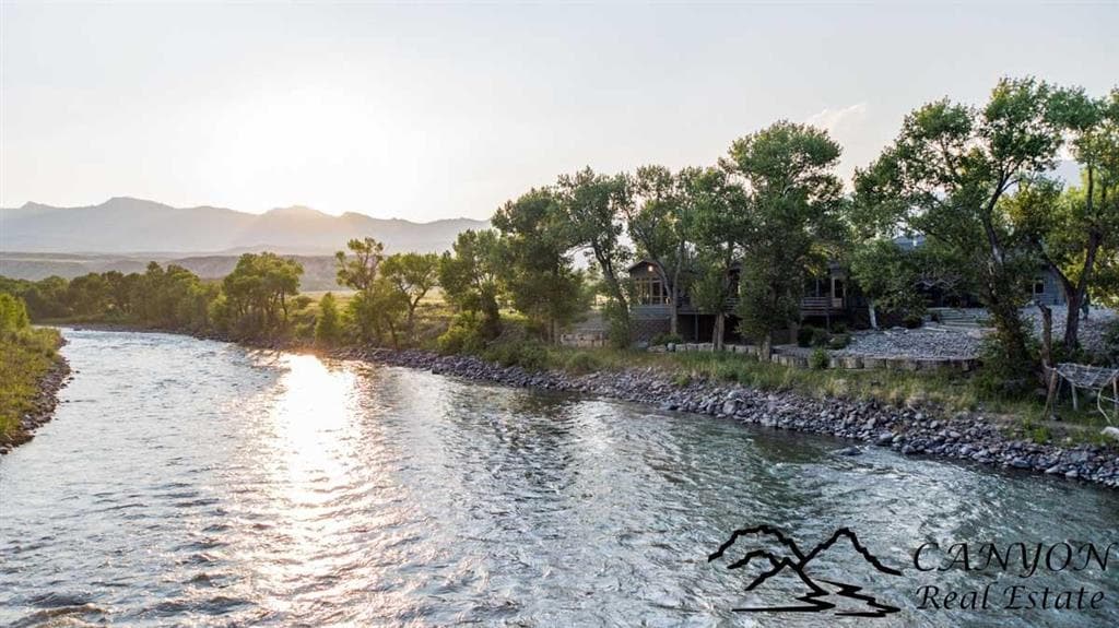 40 Castle Rock Rd — photo 4 of 25