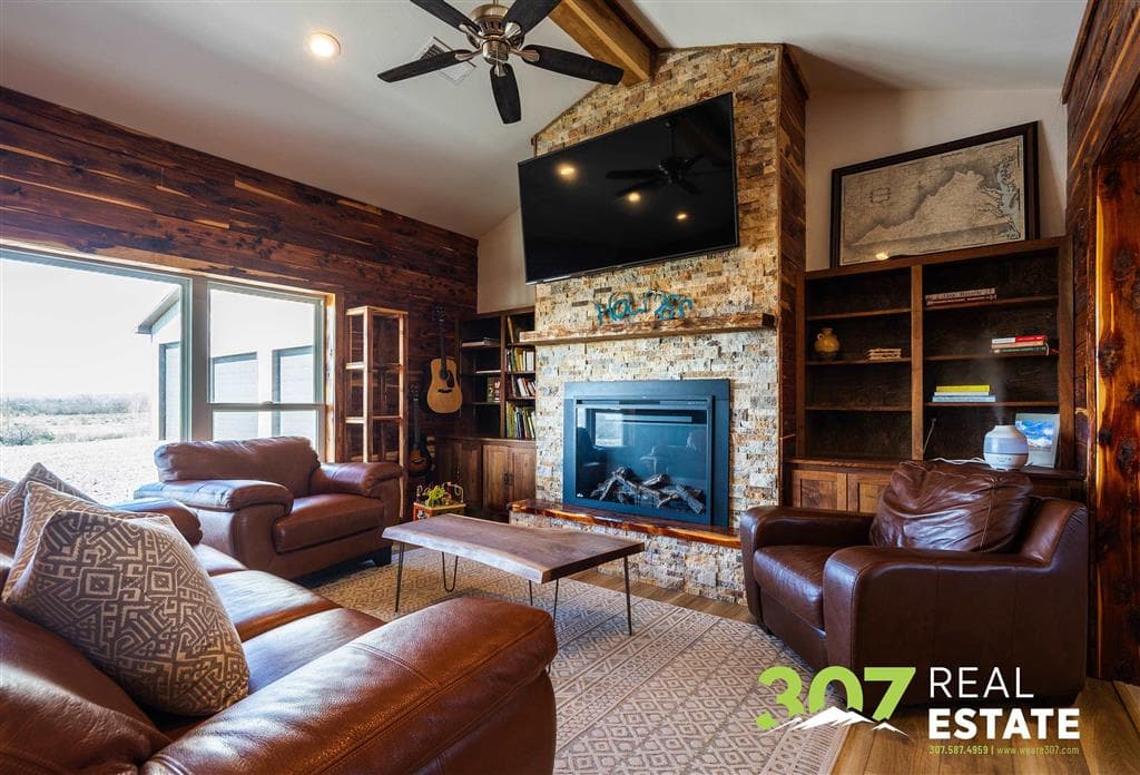 1909 Lane 39 1/2 — photo 18 of 25