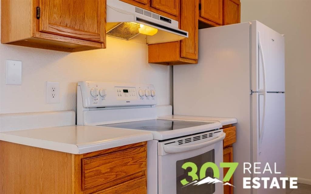 719 Canyon View Ave — photo 8 of 25