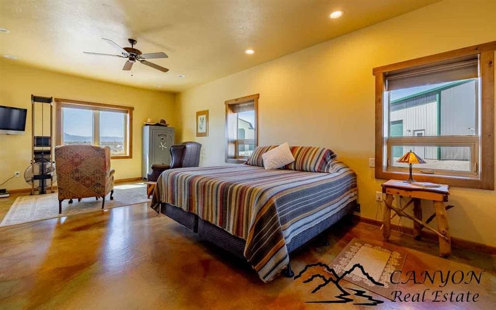 27 Teepee Ring Rd — photo 16 of 25