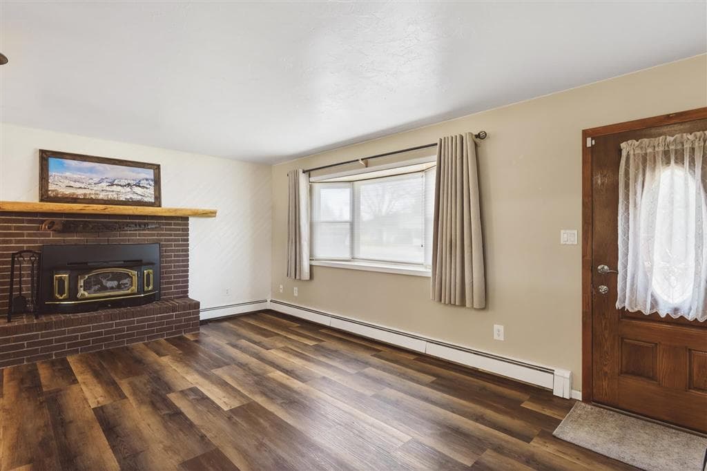 1032 Alpine Ave — photo 11 of 25