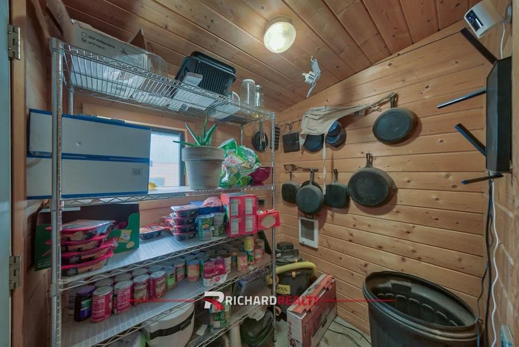 1302 Salsbury Ave — photo 16 of 24