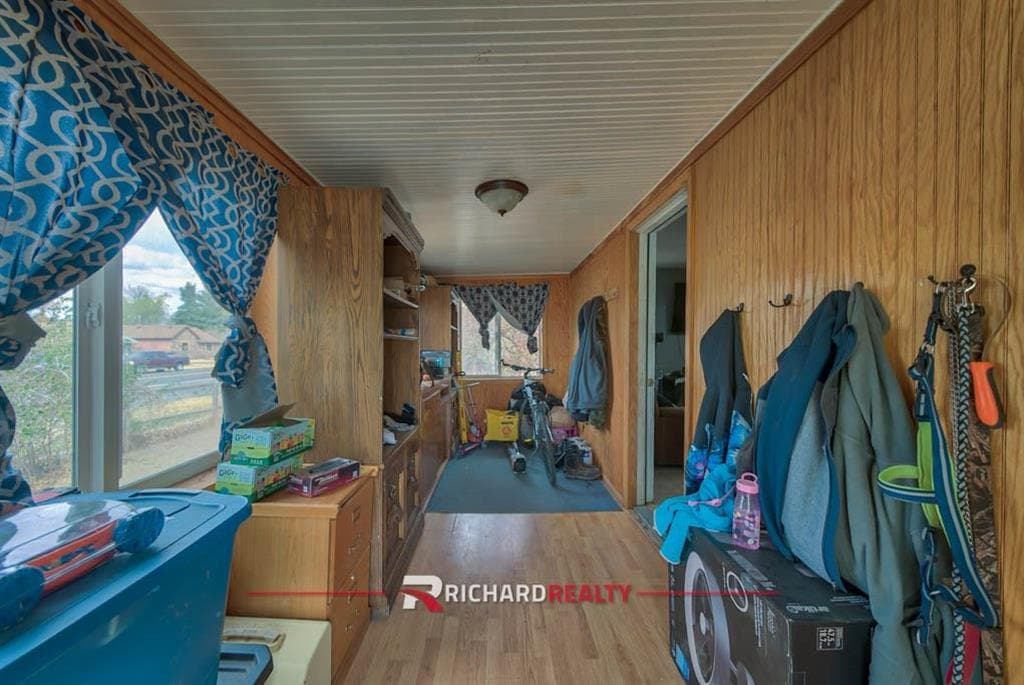 1302 Salsbury Ave — photo 5 of 24