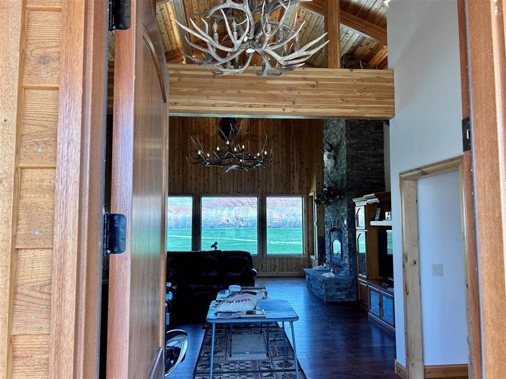 3141 Road 26 1/2 — photo 9 of 25