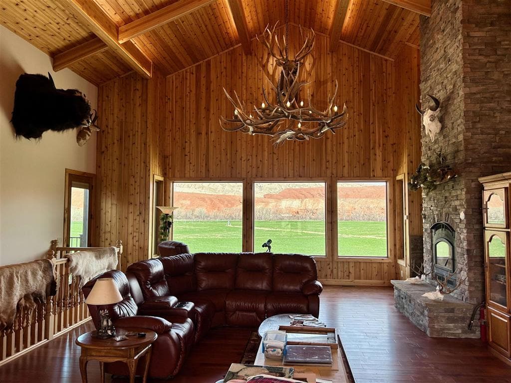 3141 Road 26 1/2 — photo 10 of 25