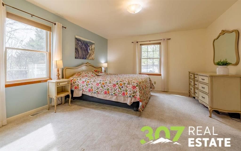 3111 Kent Ave — photo 10 of 25